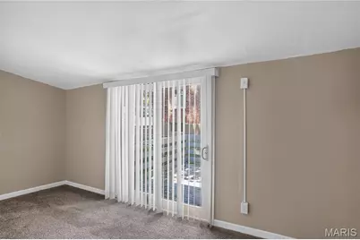 9765 Colony Drive, Saint Louis, MO 63137 - Photo 14