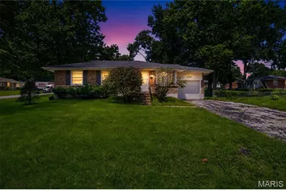 9765 Colony Drive, Saint Louis, MO 63137 - Photo 2