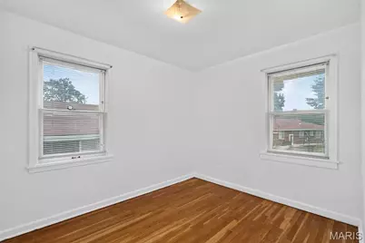 9438 Edgewater Drive, Saint Louis, MO 63136 - Photo 18