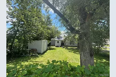 300 1st Street, Monroe City, MO 63456 - Photo 4