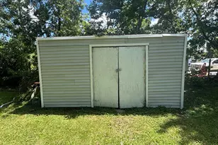 300 1st St, Monroe City, MO 63456 - Photo 22