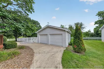 2167 Old Highway 61, Troy, MO 63379 - Photo 58