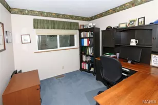 1571 Barkwood Dr, Florissant, MO 63031 - Photo 20