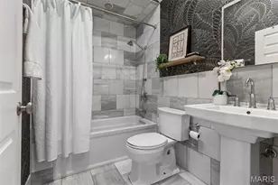 7448 Flora Ave, Maplewood, MO 63143 - Photo 20