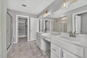 8933 Eager Rd, Saint Louis, MO 63144 - Photo 18