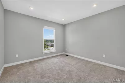 8933 Eager Road, Saint Louis, MO 63144 - Photo 24