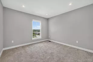 8933 Eager Rd, Saint Louis, MO 63144 - Photo 24