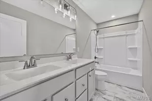 8933 Eager Rd, Saint Louis, MO 63144 - Photo 22