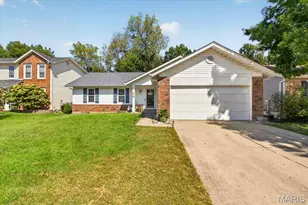 110 Barrington Dr, Saint Peters, MO 63376 - Photo 8