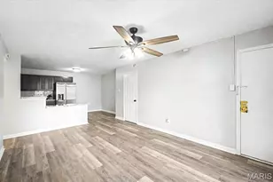 5766 Westphalia Ln, Oakville, MO 63129 - Photo 6