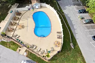 5766 Westphalia Ln, Oakville, MO 63129 - Photo 18
