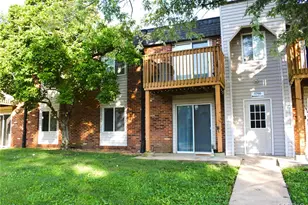 5766 Westphalia Ln, Oakville, MO 63129 - Photo 2