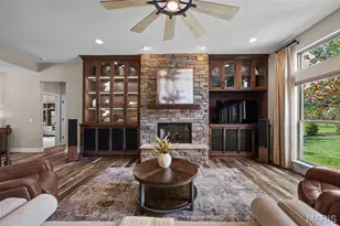 605 Joyce Ann Dr, Manchester, MO 63021 - Photo 2