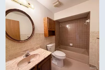 3679 Vago Lane, Florissant, MO 63034 - Photo 16