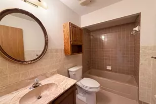 3679 Vago Ln, Florissant, MO 63034 - Photo 16
