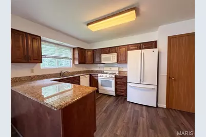 3679 Vago Lane, Florissant, MO 63034 - Photo 2