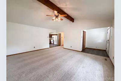 3679 Vago Lane, Florissant, MO 63034 - Photo 10