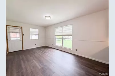 3679 Vago Lane, Florissant, MO 63034 - Photo 6