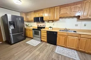 718 N Sturgeon St, Montgomery City, MO 63361 - Photo 8