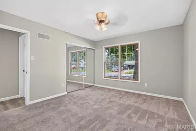231 Laurelwood Drive, Saint Peters, MO 63376 - Photo 16