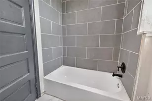 4637 Oregon Ave, Saint Louis, MO 63111 - Photo 16
