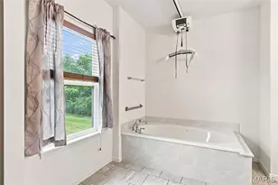 3916 Albers Pointe Dr, Florissant, MO 63034 - Photo 22