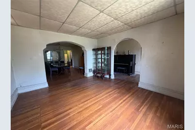 1327 Goodfellow Boulevard, Saint Louis, MO 63112 - Photo 6
