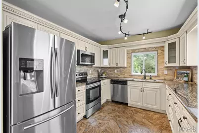 1439 Meadowside Drive, Unincorporated, MO 63146 - Photo 8