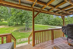 1001 King Arthur Ct, French Village, MO 63036 - Photo 22