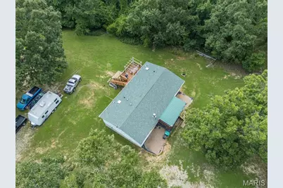 1001 King Arthur Court, French Village, MO 63036 - Photo 18