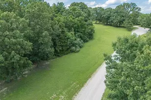 1001 King Arthur Ct, French Village, MO 63036 - Photo 20
