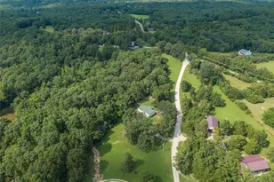 1001 King Arthur Ct, French Village, MO 63036 - Photo 12