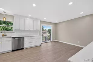 308 W Sunny Hill Blvd, Saint Peters, MO 63376 - Photo 14