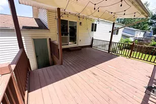 1860 Bobbinray Ave, Florissant, MO 63031 - Photo 32