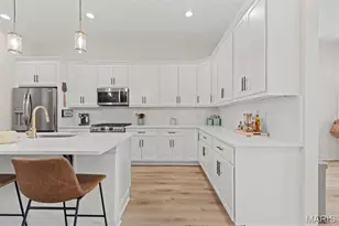 3406 Vista Ave, Saint Louis, MO 63104 - Photo 12