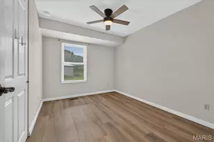 930 Bellestri Dr, Ballwin, MO 63021 - Photo 20