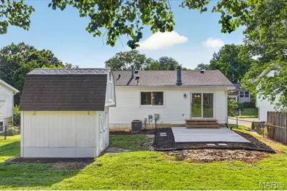 930 Bellestri Drive, Ballwin, MO 63021 - Photo 34