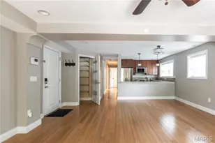 610 Forest, Saint Louis, MO 63105 - Photo 2