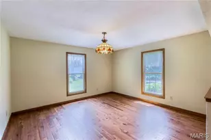 3641 Afshari Cir, Florissant, MO 63034 - Photo 10