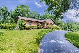 3641 Afshari Cir, Florissant, MO 63034 - Photo 4