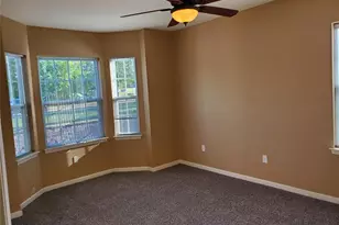 121 Saint James, Saint Peters, MO 63376 - Photo 4