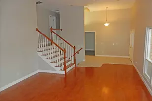18 Belleau Lake Ct, O'Fallon, MO 63366 - Photo 4