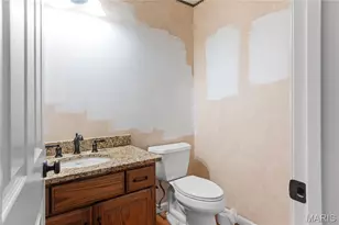 3499 Brookwood Cir, Saint Charles, MO 63301 - Photo 10