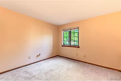 1440 Heritage Landing #105, Saint Charles, MO 63303 - Photo 12