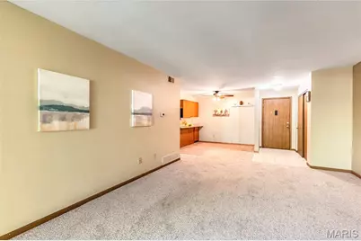 1440 Heritage Landing #105, Saint Charles, MO 63303 - Photo 6