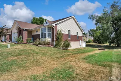 2029 Chapel Hill Crossing, Saint Peters, MO 63376 - Photo 32