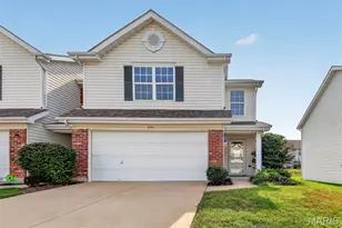 210 Homeshire Cir, Wentzville, MO 63385 - Photo 2