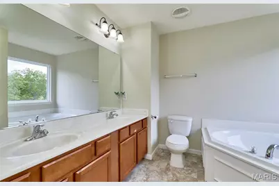 70 Countryside Estates Drive, Troy, MO 63379 - Photo 8