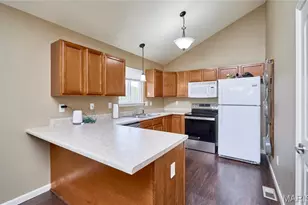 70 Countryside Ests Dr, Troy, MO 63379 - Photo 2