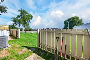 2664 Falcons Way, Saint Charles, MO 63303 - Photo 40